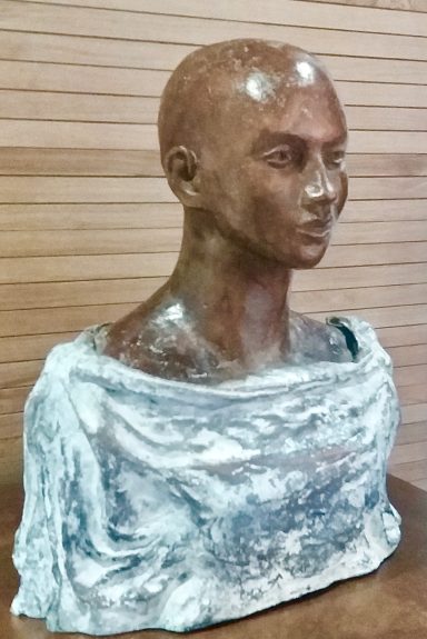 Statues qui vient d'être exposée au musée d'histoire Naturelle de PERPIGNAN.